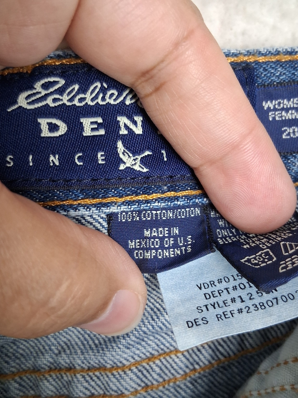 90s Vintage Eddie Bauer Womens 20 NWT Blue Denim Jeans High Rise Loose Fit Mom - Picture 6 of 16